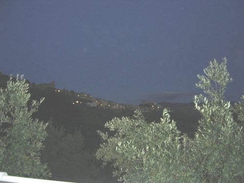 476x350 pixels (25K)